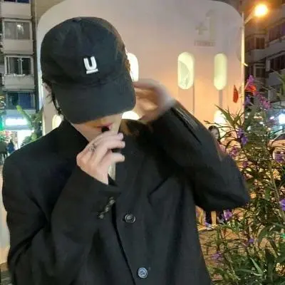 2021成熟男生微信头像高清帅气2021年成熟的头像男生图片